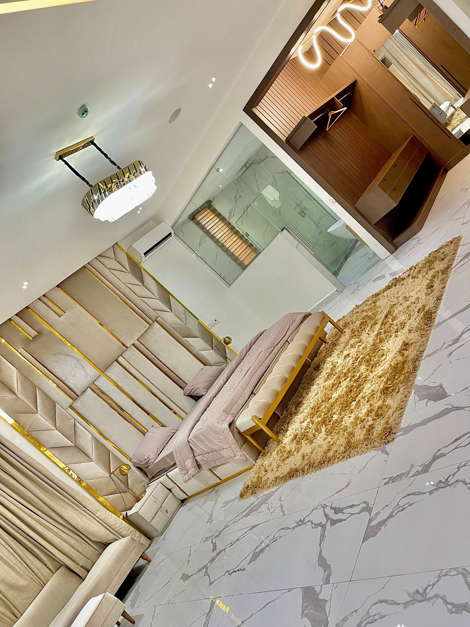 Grand Luxury