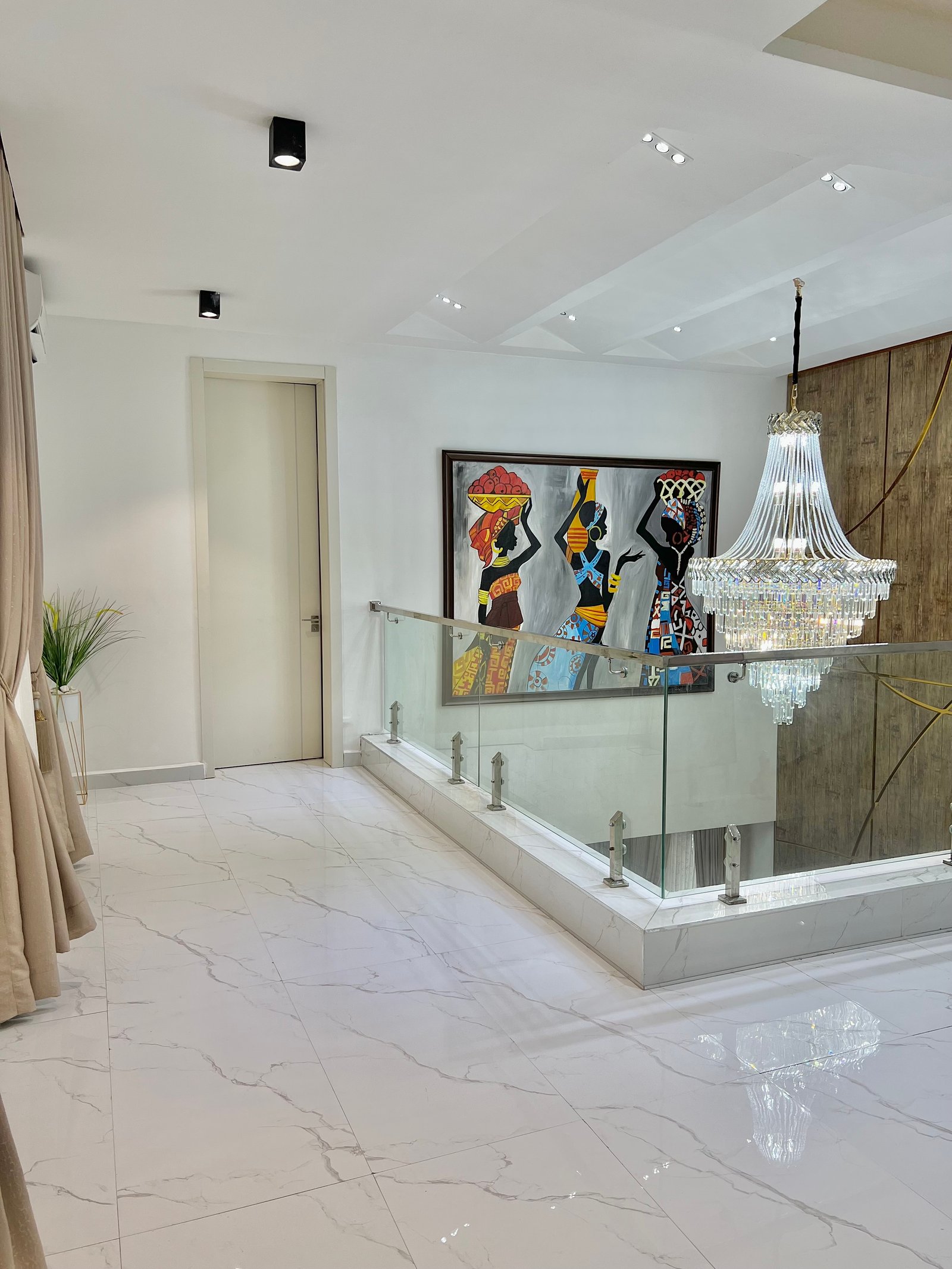 Grand Luxury