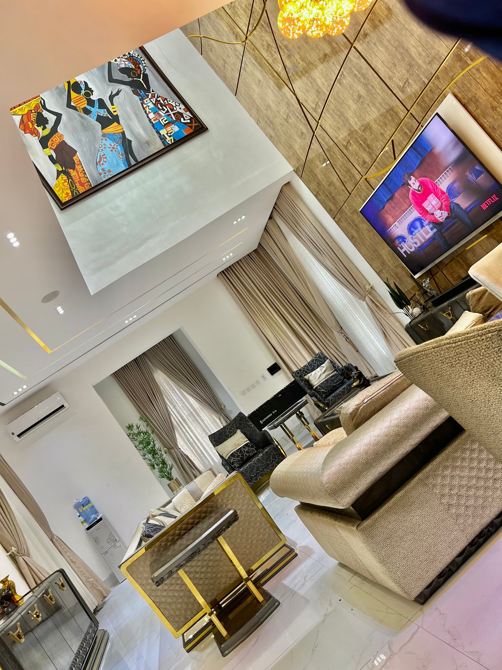Grand Luxury