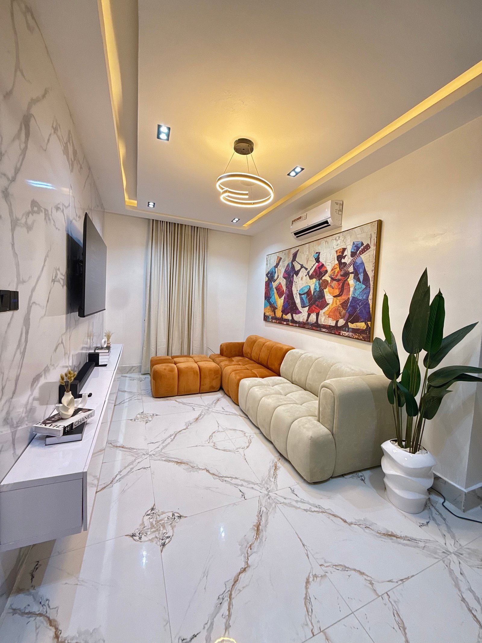 Supreme Elite